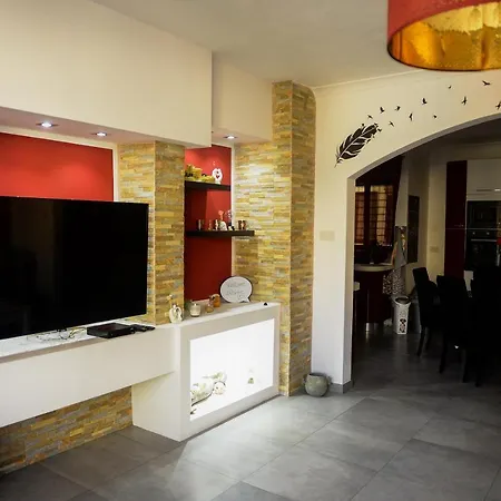 Modern And Homely In